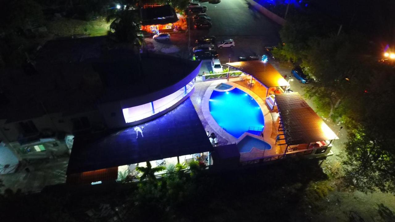Hotel El Barco Compostela de Azua Exterior foto